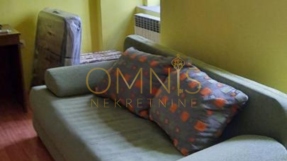 Rijeka, Center 1 bedroom + living room, for rent