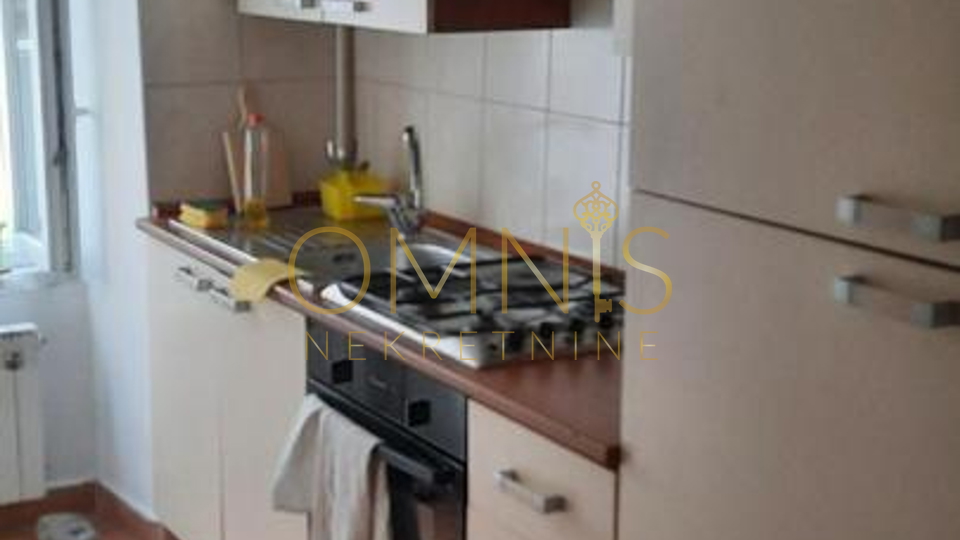 Rijeka, Center 1 bedroom + living room, for rent