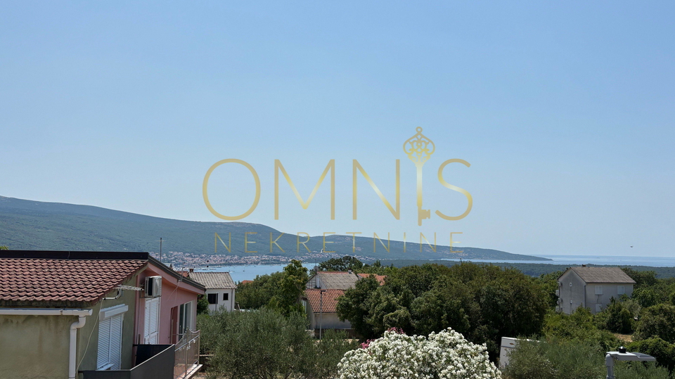OTOK KRK, GRAD KRK (okolica) – Moderna luksuzna vila s bazenom i pogledom na more