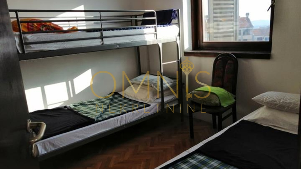 Rijeka, Krnjevo 3-bedroom + living room apartment for rent for 10-12 workers!