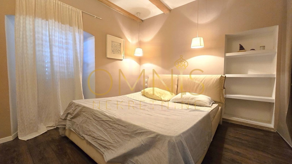 Trsat,centar,kuća s dvije stambene jedinice-62,86 m2 + 21,02 m2,prodaja!
