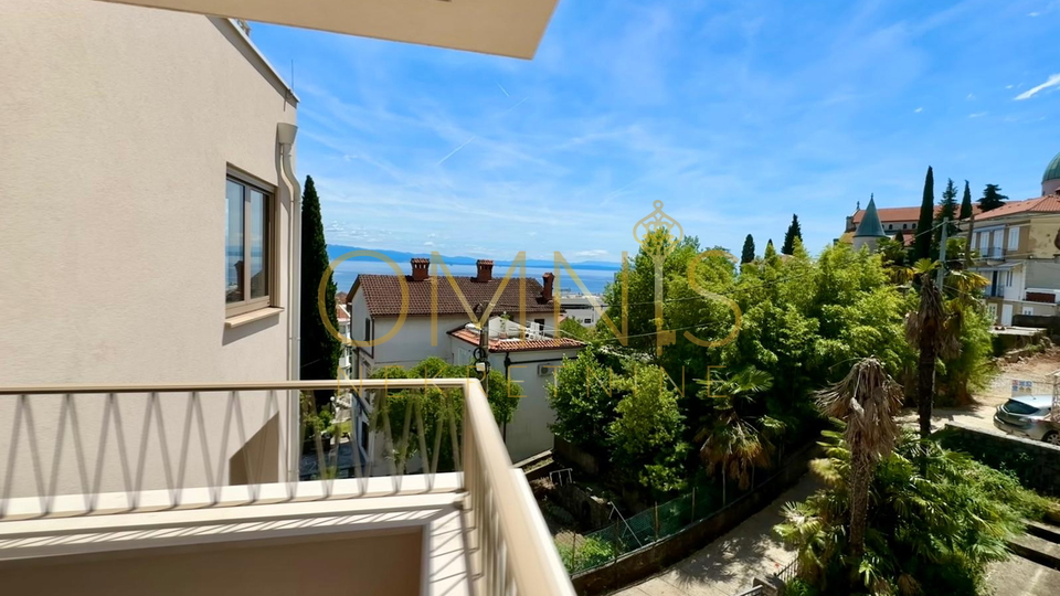 Opatija, center, penthouse with sea view, for sale!