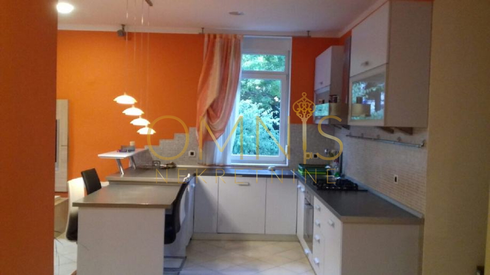 Rijeka ,Turnić 2S+DB prodaje se uređen stan 80m2