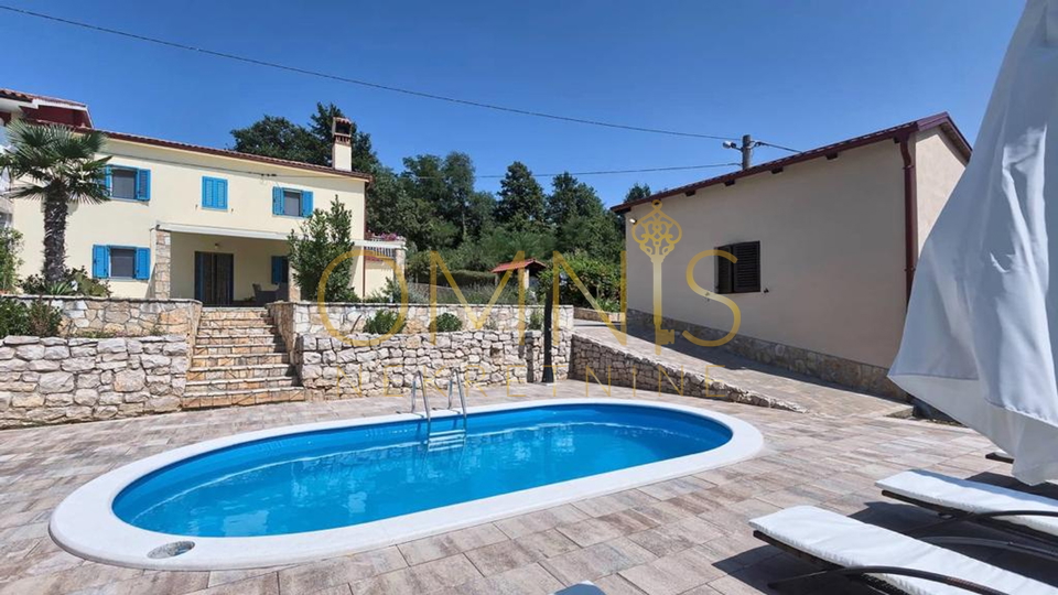 House, 230 m2, For Sale, Kršan