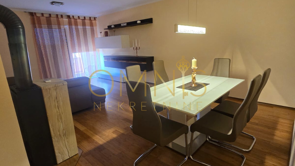 Crikvenica,2S+DB,100m2,3 parkirana mjesta,prodaja!