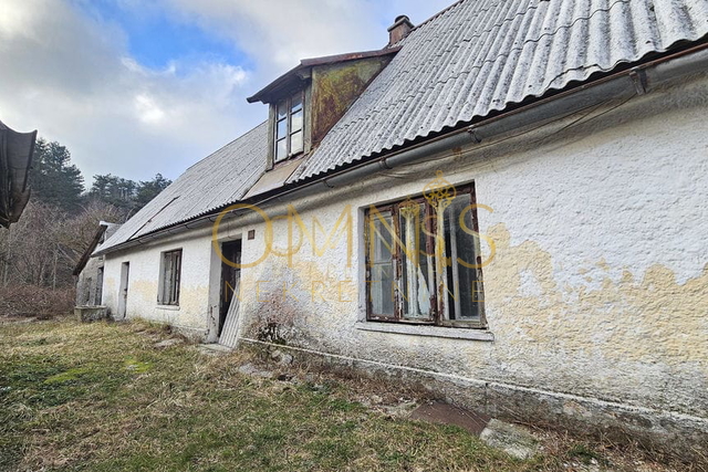 Fužine,Lič,100m2 kuća,600m2 okućnice,prodaja!