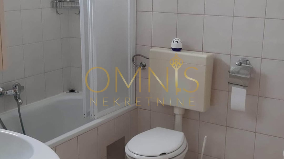 Opatija -1S+DB, parking, terasa, pogled na Kvarnetr, najam!