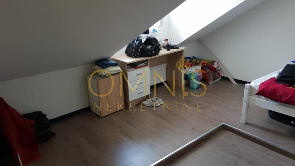 Rijeka, Korzo, 4-room apartment, 74m2, for sale!