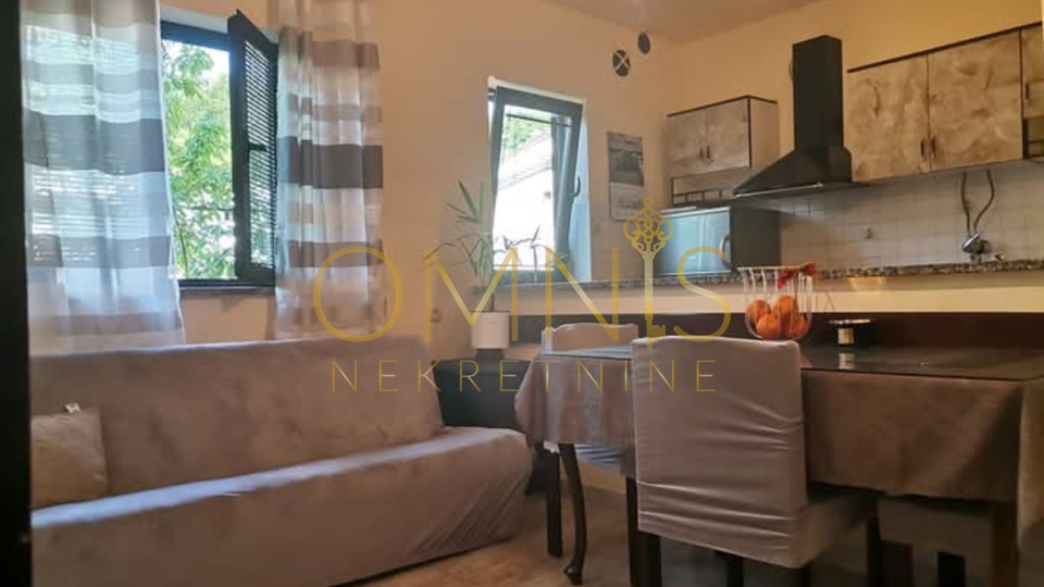 Samostojeća kuća s okućnicom – Viškovo, Marčelji (119 m²)