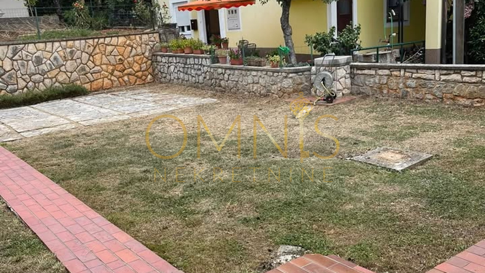 PRODAJE SE KUĆA S POGLEDOM NA KVARNER – IKA – 196m²