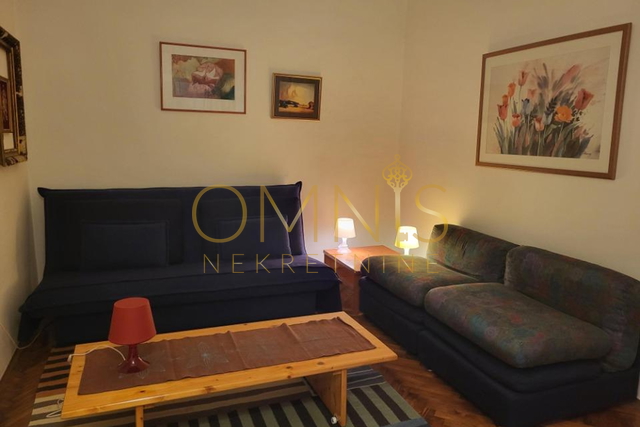 Rijeka, Centar -1Skl, stan u centru grada s terasom, najam!