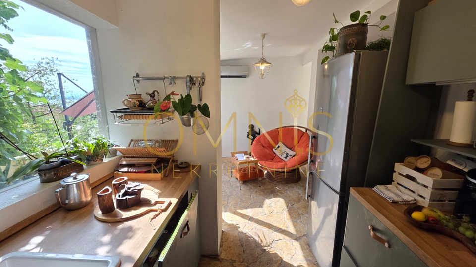 Crikvenica – 3S+ DB, 115 m², s terasom 37 m² i pogledom na more, 300 m od plaže!