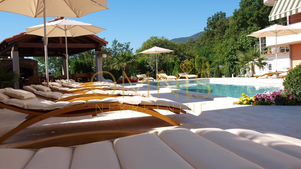 Ekskluzivna villa od 505m2 iznad Opatije!