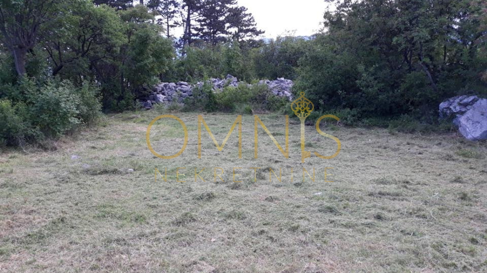 Rijeka, Martinkovac - građevinsko zemljište 1409m2 s pogledom na more!