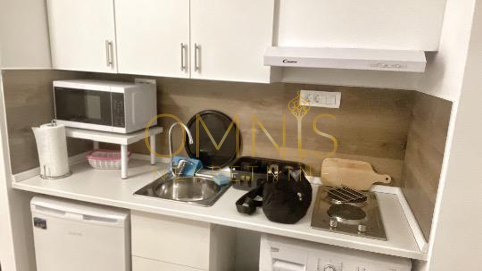Ika, 1 bedroom + living room - modern apartment near the university, for rent!