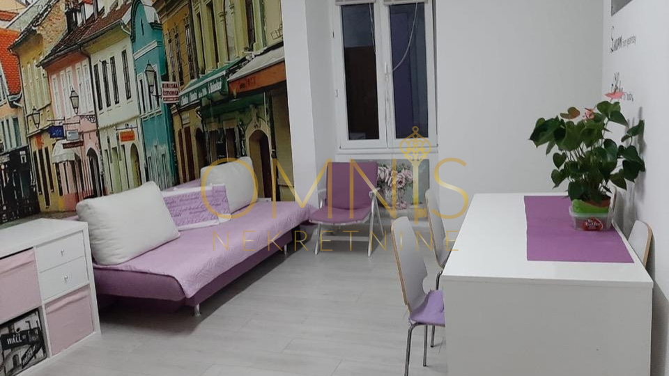 Rijeka, Belveder 2BR Classic, 65 m², in a villa!