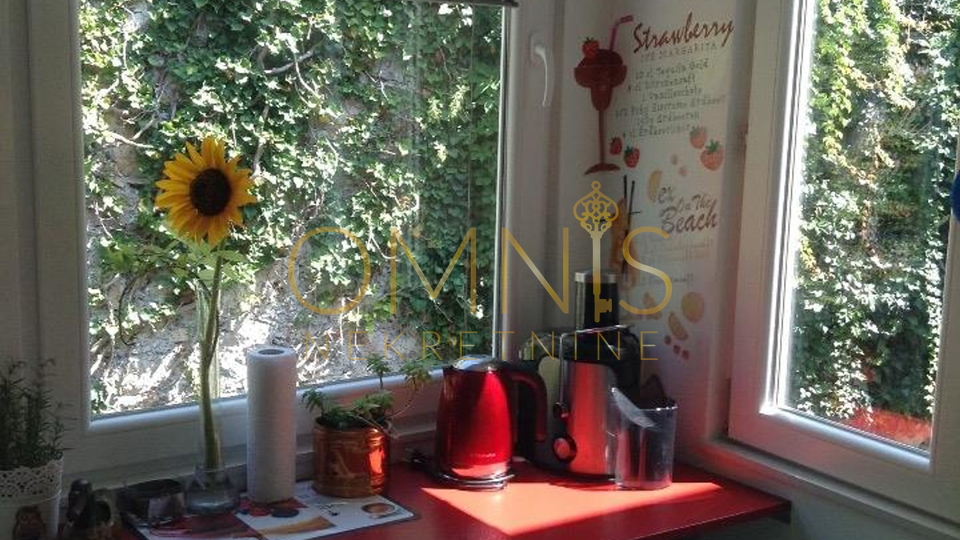 Rijeka, Belveder 2BR Classic, 65 m², in a villa!