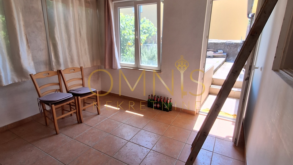 Kraljevica, house for renovation, 140 m² with conceptual project!