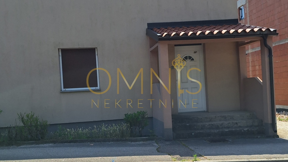 Kraljevica, house for renovation, 140 m² with conceptual project!