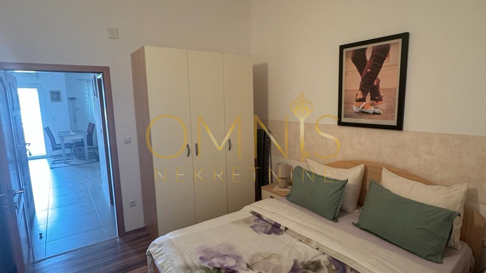 Pag, Metajna, apartman 42 m2, 1SKL s balkonom