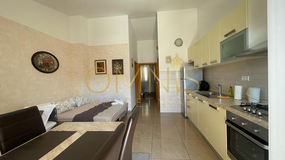 Pag, Metajna, apartman 42 m2, 1SKL s balkonom