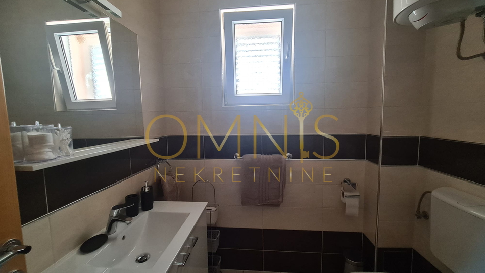Pag, Metajna ,apartman, 1SKL, 42m2, balkon!