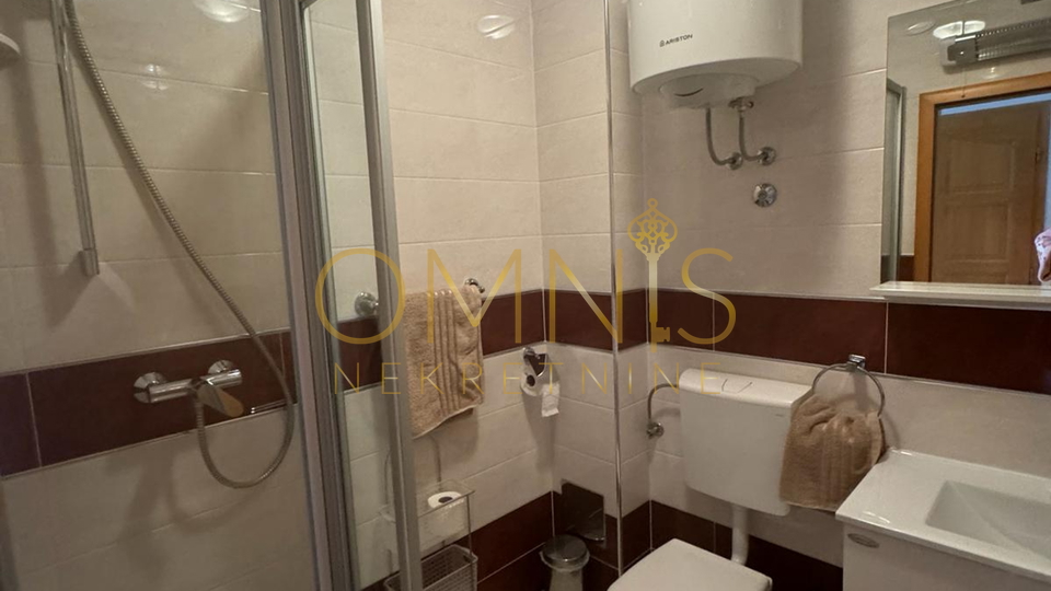 Pag, Metajna, apartman 42 m2, 1SKL s balkonom