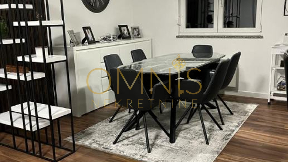 Rijeka, Grbci, 3S+DB, 90 m2,balkon!