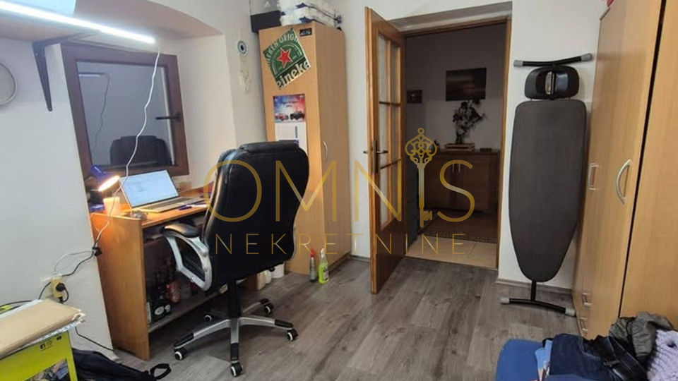 Kraljevica,stan 2S+BD 72m2,98m2 okučnice,prodaja!