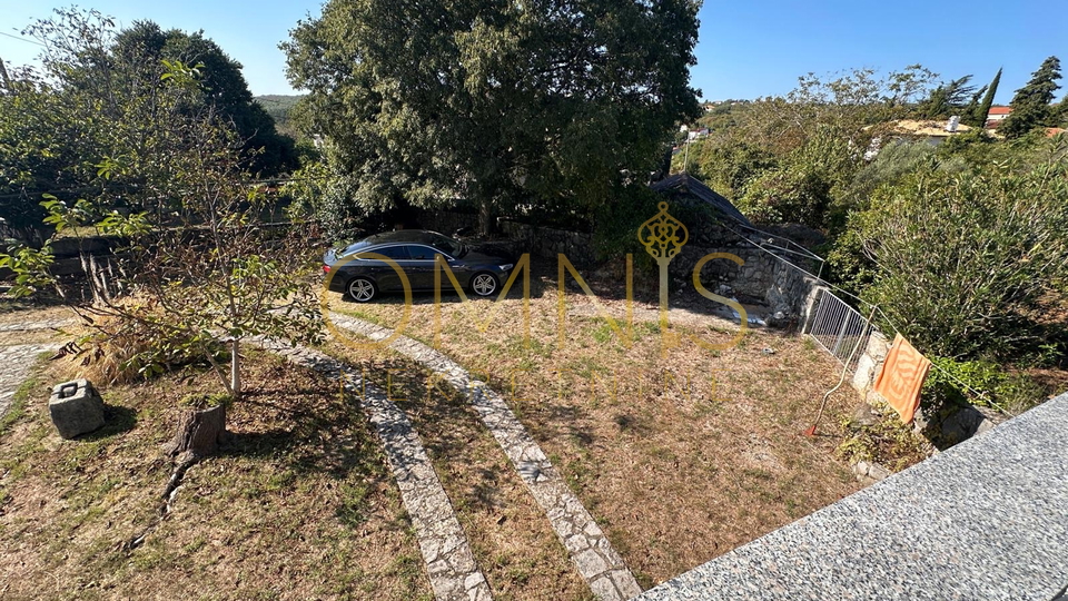 OTOK KRK- dvojna kuća, okućnica!