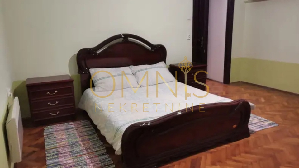 Rijeka, Centar, 3SKL ,70 m2 s garažom na korištenje