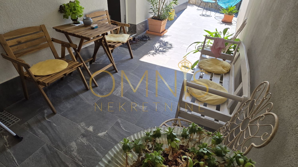 Rijeka, Zamet -prodaje se samostojeća kuća 240m2, okućnica, garaža!