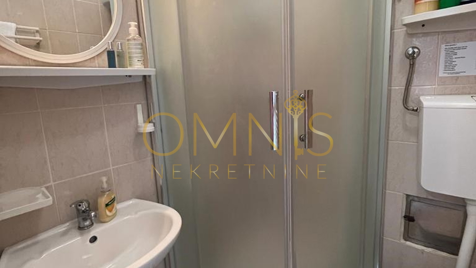 Lovran - 2B, near the university, for rent!