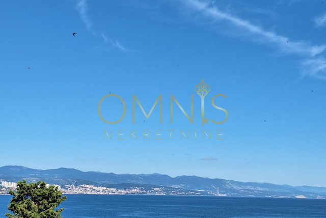 Opatija, Center, 3BR+Living Room, Terrace with Sea View!