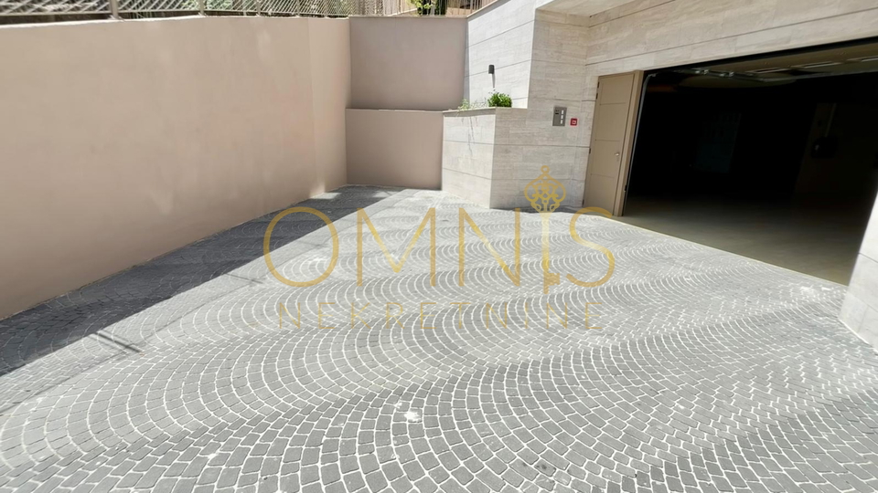Opatija, center, penthouse with sea view, for sale!