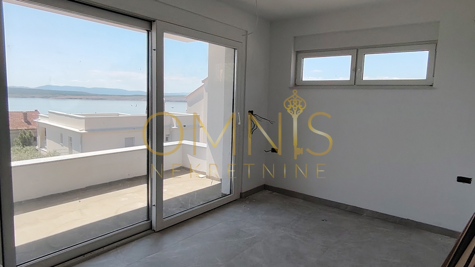 Stan s pogledom na more i velikim balkonima – 126 m²