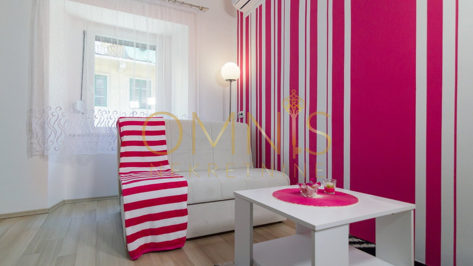 Rijeka, Centar -2 kategorizirana apartmana u samom srcu Rijeke, prodaja!