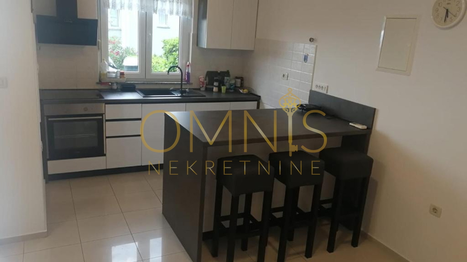 Apartment, 62 m2, For Rent, Kostrena