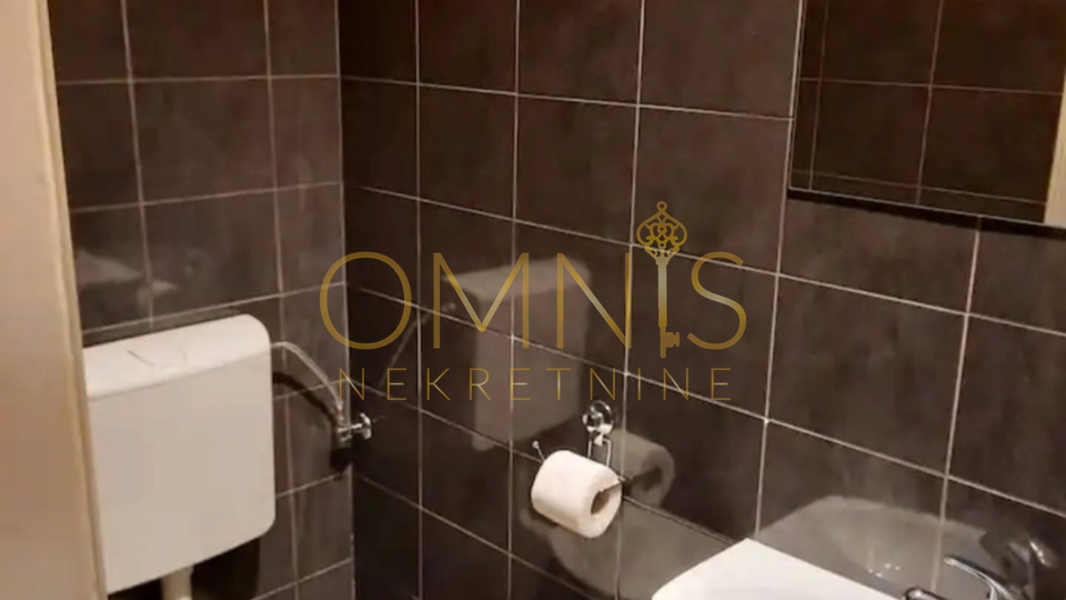 Rijeka, Turnić -garsonjera s terasom, pet friendly, najam!