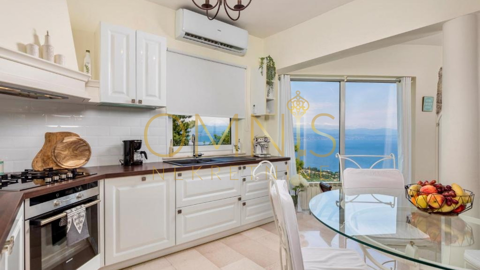 Prekrasan 2S+DB apartman s panoramskim pogledom, terasa, 110 m²