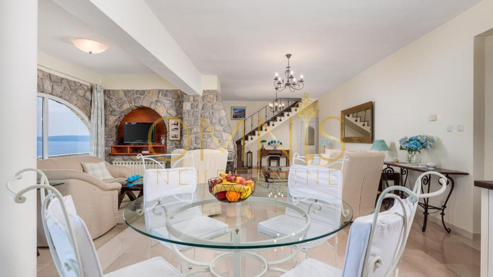 Prekrasan 2S+DB apartman s panoramskim pogledom, terasa, 110 m²