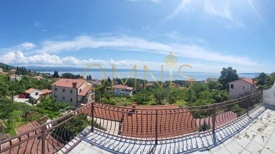 PRODAJE SE KUĆA S POGLEDOM NA KVARNER – IKA – 196m²