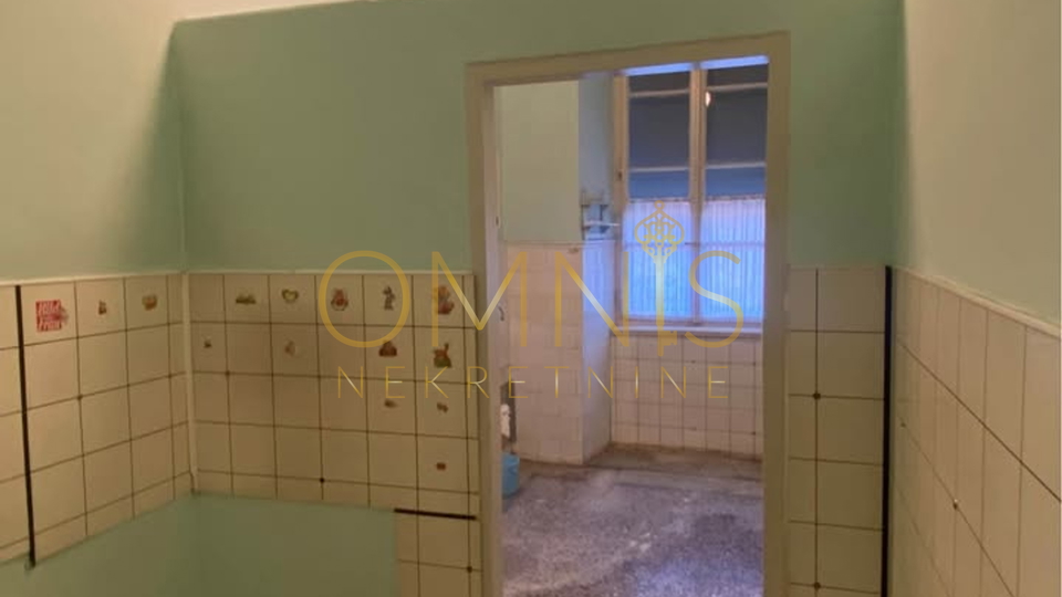 For sale is an apartment in the center of Rijeka – 98.54 m², 1st floor.