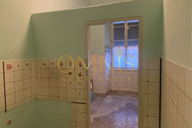 For sale is an apartment in the center of Rijeka – 98.54 m², 1st floor.