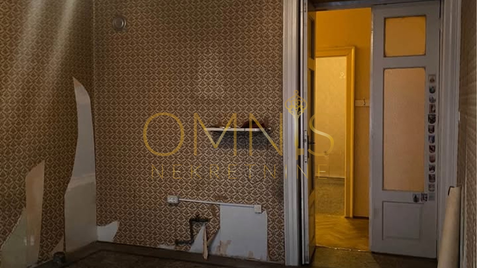 For sale is an apartment in the center of Rijeka – 98.54 m², 1st floor.