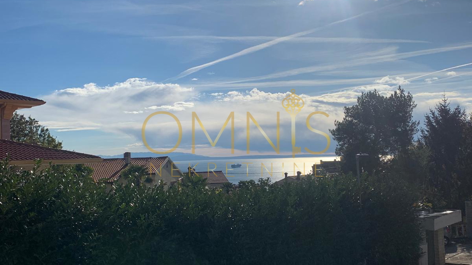 Three-room apartment Pobri, 70m², garage