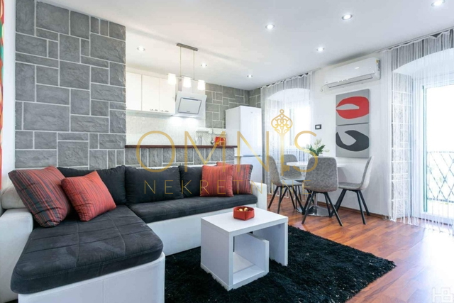 Rijeka, Pećine -1S+DB, prvi red od mora, prodaja!