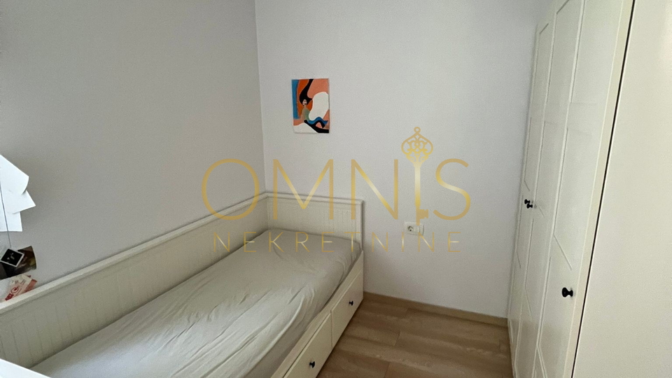 Rijeka, Banderovo -2S+DB, balkon, najam!