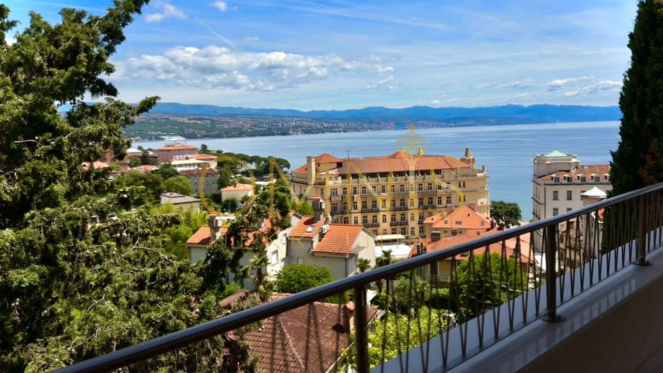Opatija, center, penthouse with sea view, for sale!