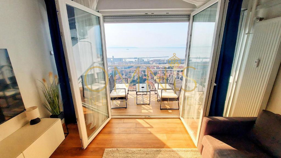 Potpuno renoviran i moderno uređen stan na Rastočinama